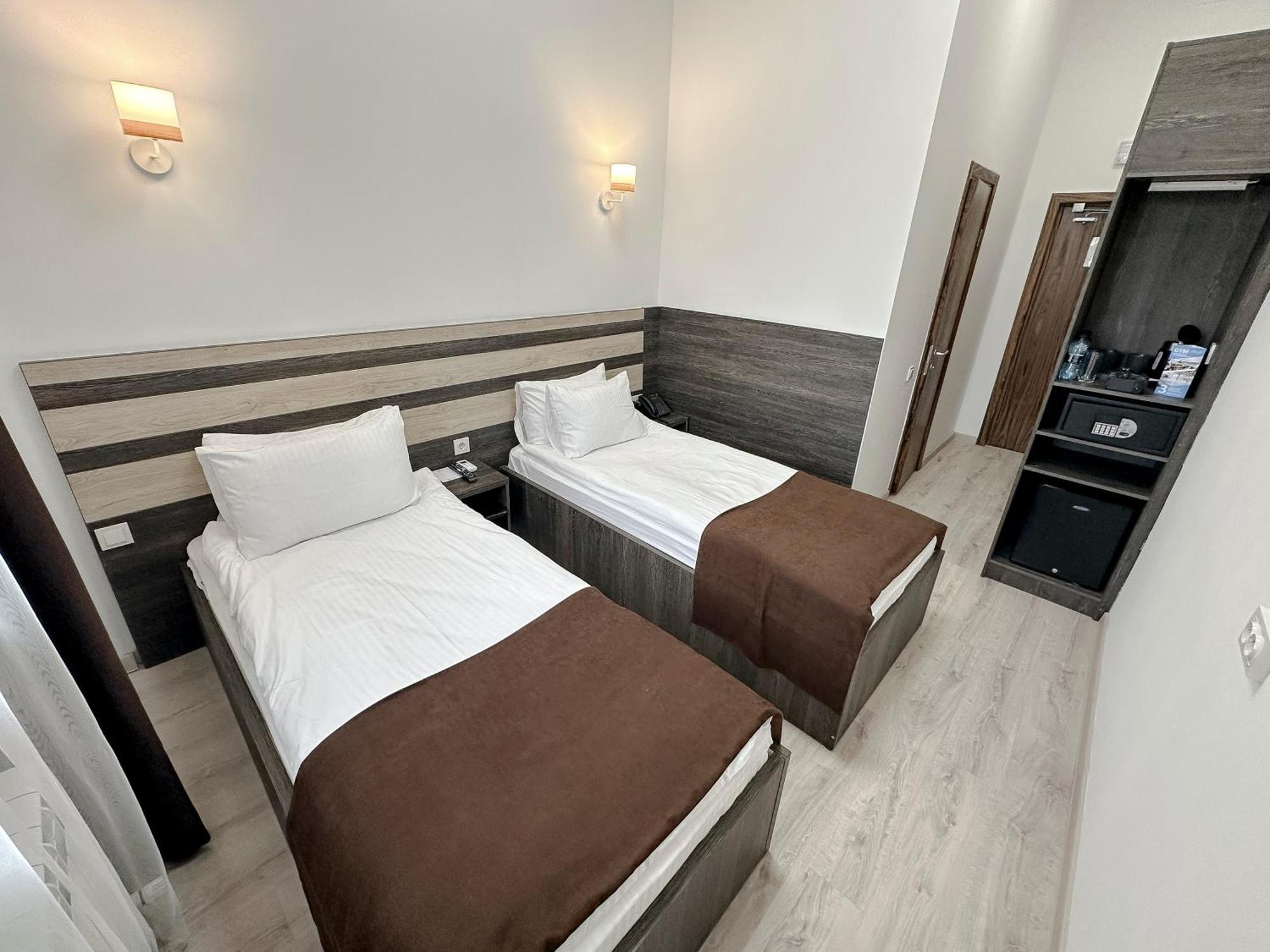 Infinity Plaza Hotel Atyrau Luaran gambar