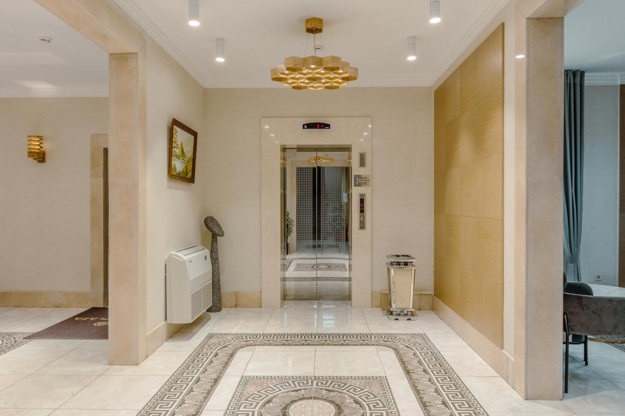 Infinity Plaza Hotel Atyrau Luaran gambar